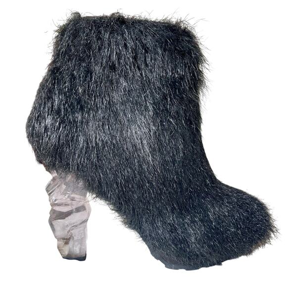 CHANEL aw10 Karl Lagerfeld Black Yeti Ankle Shooties with Icecap Heels Boots 37 - Picture 1 of 16